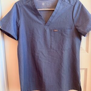 Figs Women's Short Sleeve V-Neck Scrub Top- Slate Blue
